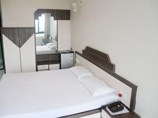 Hotel Madhuban 마하발레슈와르 외부 사진