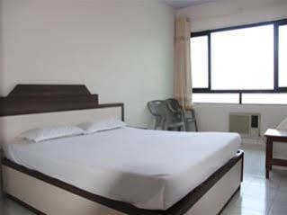 Hotel Madhuban 마하발레슈와르 외부 사진
